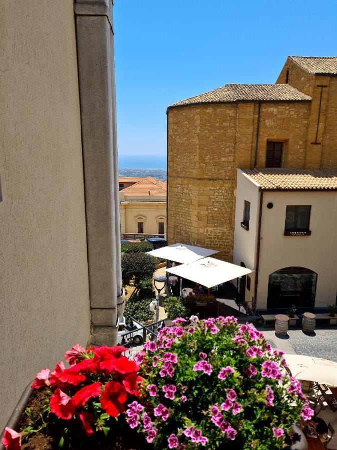 Casa Battisti Apartment Agrigento Exterior photo